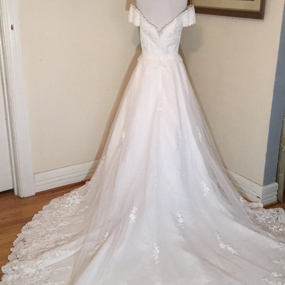 Say YES! Mon Cheri Wedding Dress - Picture 6 of 8